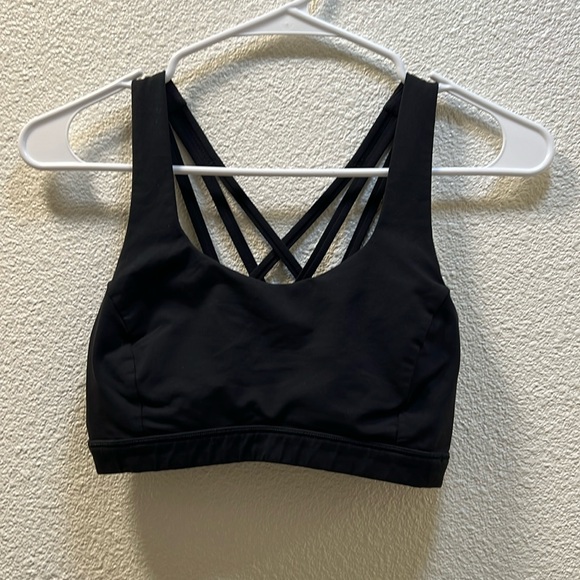 Lululemon Free To Be Serene Bra Black Sz 4 - Picture 1 of 4